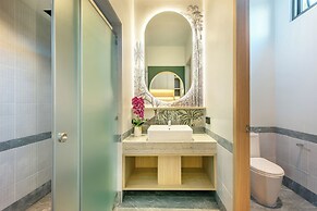 A.Z. Sunrise Resort & Fitness Club