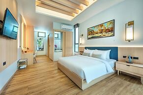 A.Z. Sunrise Resort & Fitness Club