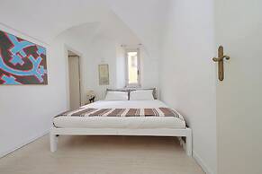 Cimarra Apartment
