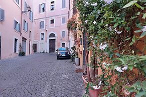 Cimarra Apartment
