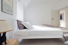 Cimarra Apartment