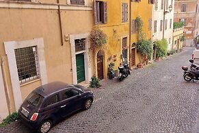 Cimarra Apartment