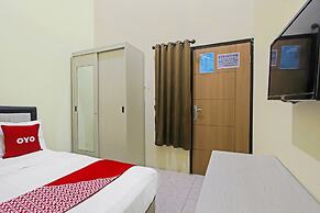 OYO 92512 Atlanta Guesthouse