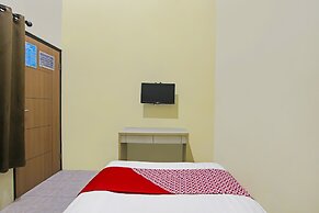 OYO 92512 Atlanta Guesthouse