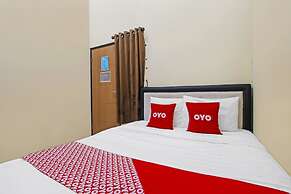 OYO 92512 Atlanta Guesthouse