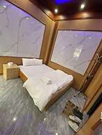 Ha Chau Homestay
