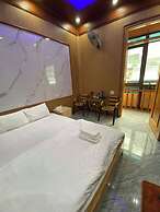 Ha Chau Homestay