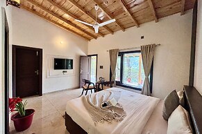 Moustache Select Naukuchiatal