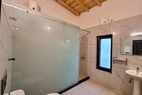 Moustache Select Naukuchiatal