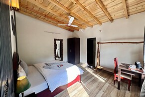 Moustache Select Naukuchiatal