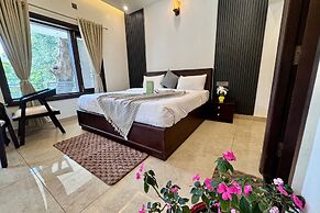 Moustache Select Naukuchiatal