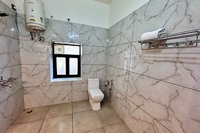 Moustache Select Naukuchiatal