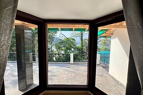 Moustache Select Naukuchiatal