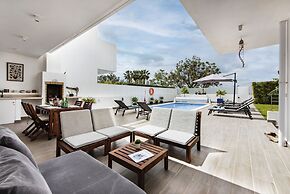 Villa Serena in Santa Luzia