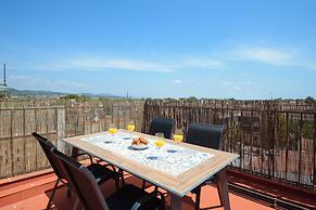 Castelldefels - Apartment - Sleeps 4 - Beach Side