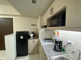 2br Unit at Asmara Near St Lukes Medical Center