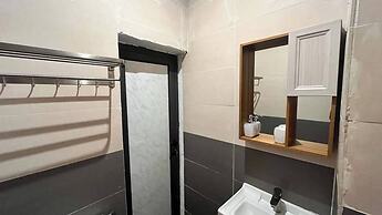 Luxury Two-room Apartment