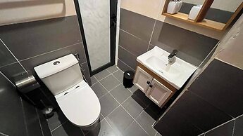 Luxury Two-room Apartment