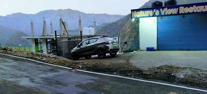 The Yamuna Deck Resort and Cafe