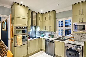 Charming Cardiff Home With Private Parking & Modern Amenities