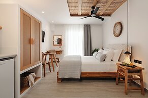 Phaistos Suites