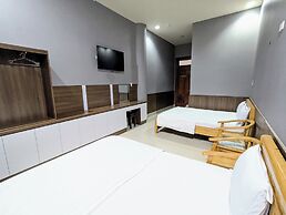 Cam Uyen Hotel