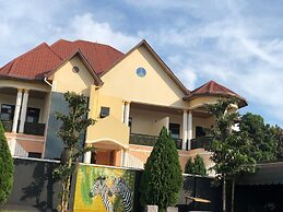 Amariah Villa