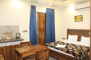 Radha krishna spiritual stay