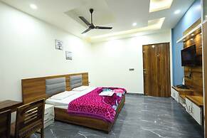 Radha krishna spiritual stay