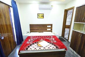 Radha krishna spiritual stay