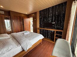 The Sapphire Suits Mussoorie