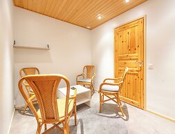 Spacious 3BR Apt. with Sauna