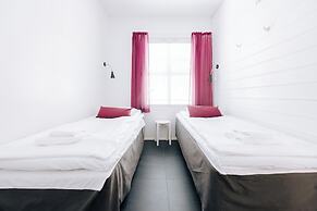 Spacious 3BR Apt. with Sauna