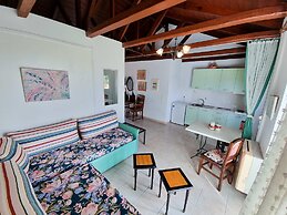 Kefalonia Cozy Nest - Seaview Garden Getaway