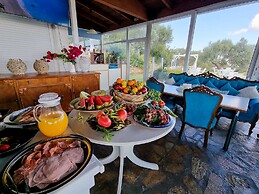 Kefalonia Cozy Nest - Seaview Garden Getaway