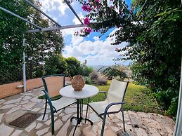 Kefalonia Cozy Nest - Seaview Garden Getaway