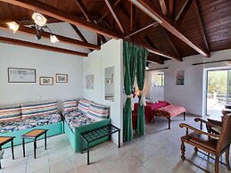 Kefalonia Cozy Nest - Seaview Garden Getaway