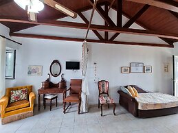 Kefalonia Cozy Nest - Seaview Garden Getaway