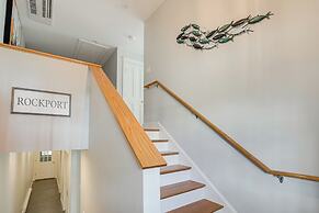 Walk to Front Beach: Dtwn Rockport Retreat!
