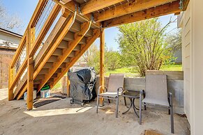 14 Mi to Pearl Street Mall: Erie Getaway