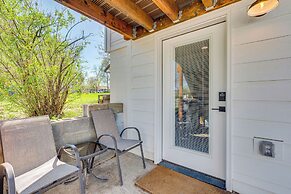 14 Mi to Pearl Street Mall: Erie Getaway