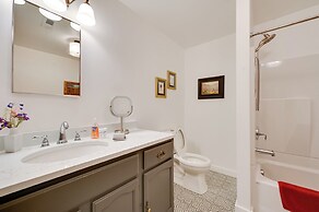 Walk to Restaurants: Bitterroot Valley Getaway!