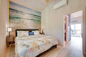 Beachfront Retreat w/ Dock in Lanark Village!