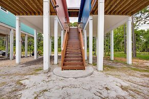 Beachfront Retreat w/ Dock in Lanark Village!