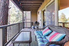 2 Mi to Riverfront Trails: Bend Condo w/ Balcony!