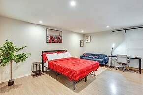 3 Mi to Dtwn Tacoma: Pet-friendly Home