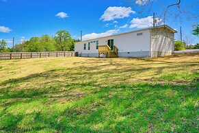 8 Mi to Main Street: Home w/ Yard in Bedford!