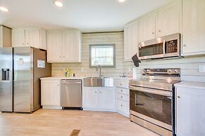 8 Mi to Main Street: Home w/ Yard in Bedford!