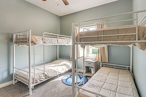 Balcony & Patio: Spacious Home in Bel Aire!