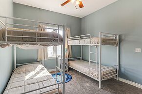 Balcony & Patio: Spacious Home in Bel Aire!
